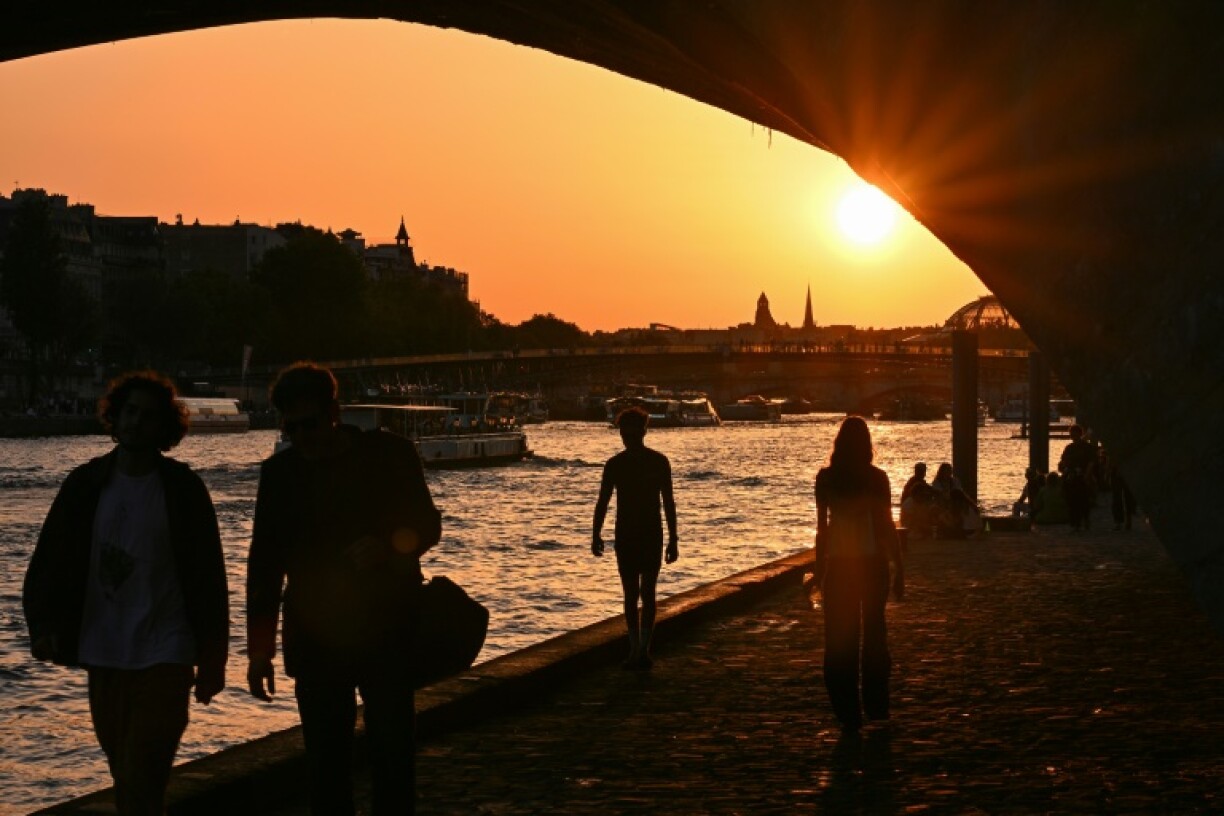 Paris uses water from the Seine river to cool a wide range of buildings via a series of underground pipes