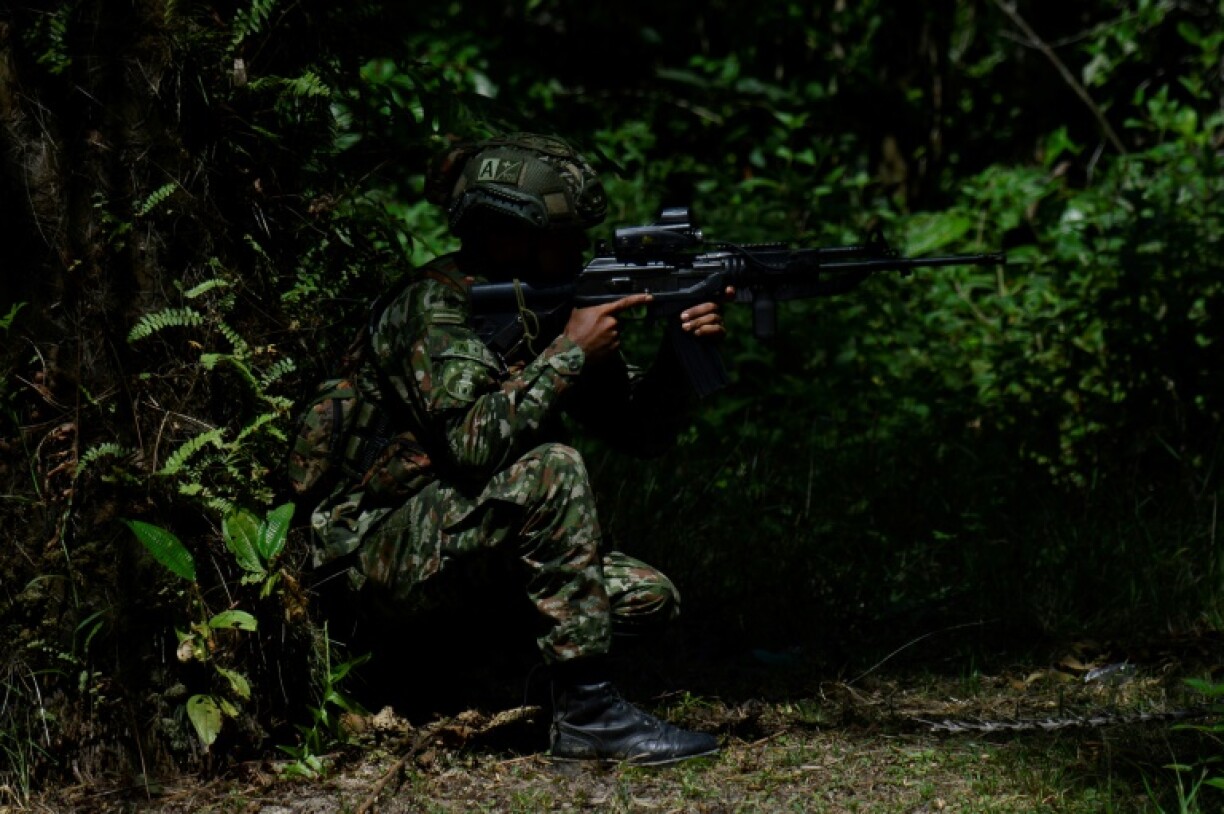 Thousands of soldiers have been rushed to Colombia's Catatumbo region to try and quell deadly violence