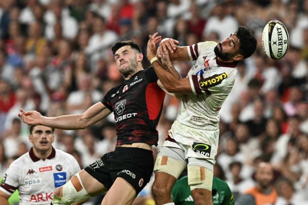 Blair Kinghorn (L) joined Toulouse from Edinburgh in 2023