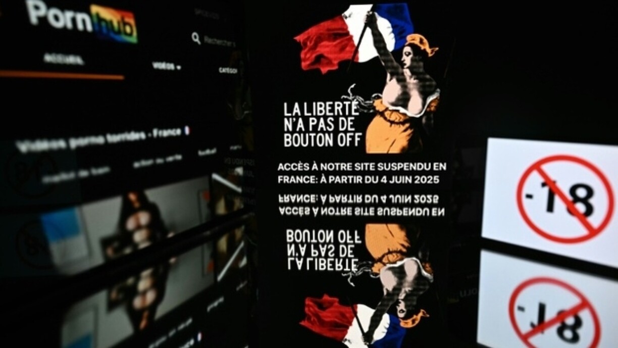 Ënner anerem de Porno-Plattform-Gigant Aylo wiert sech nach géint d'Aféiere vun der Verifikatioun vum Alter op sengen Internetsäiten.