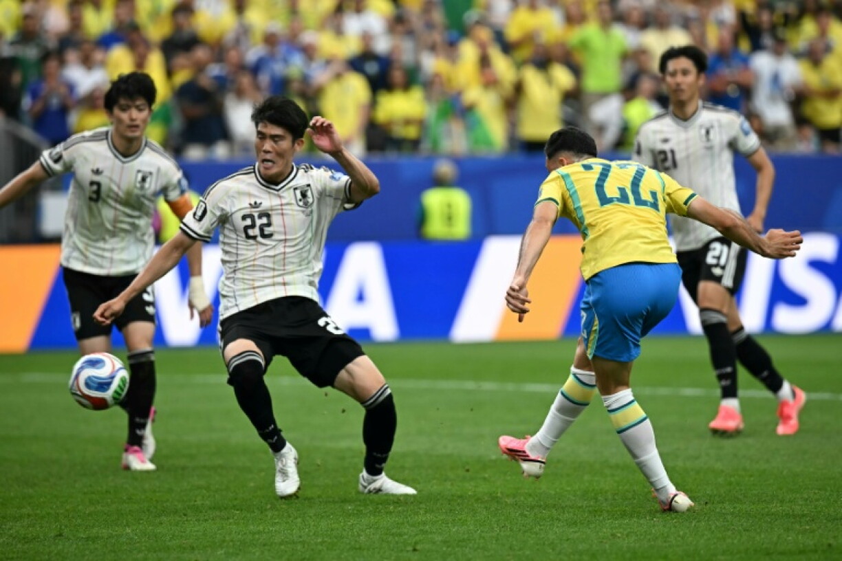 Gabriel Martinelli (D) inscrit un but face au Japon en 16es du Mondial-2026, à Houston, le 29 juin 2026