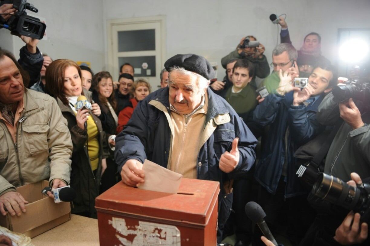 Jose Mujica casts his ballot during internal party elections in June 2009 ahead of the general election in October that year
