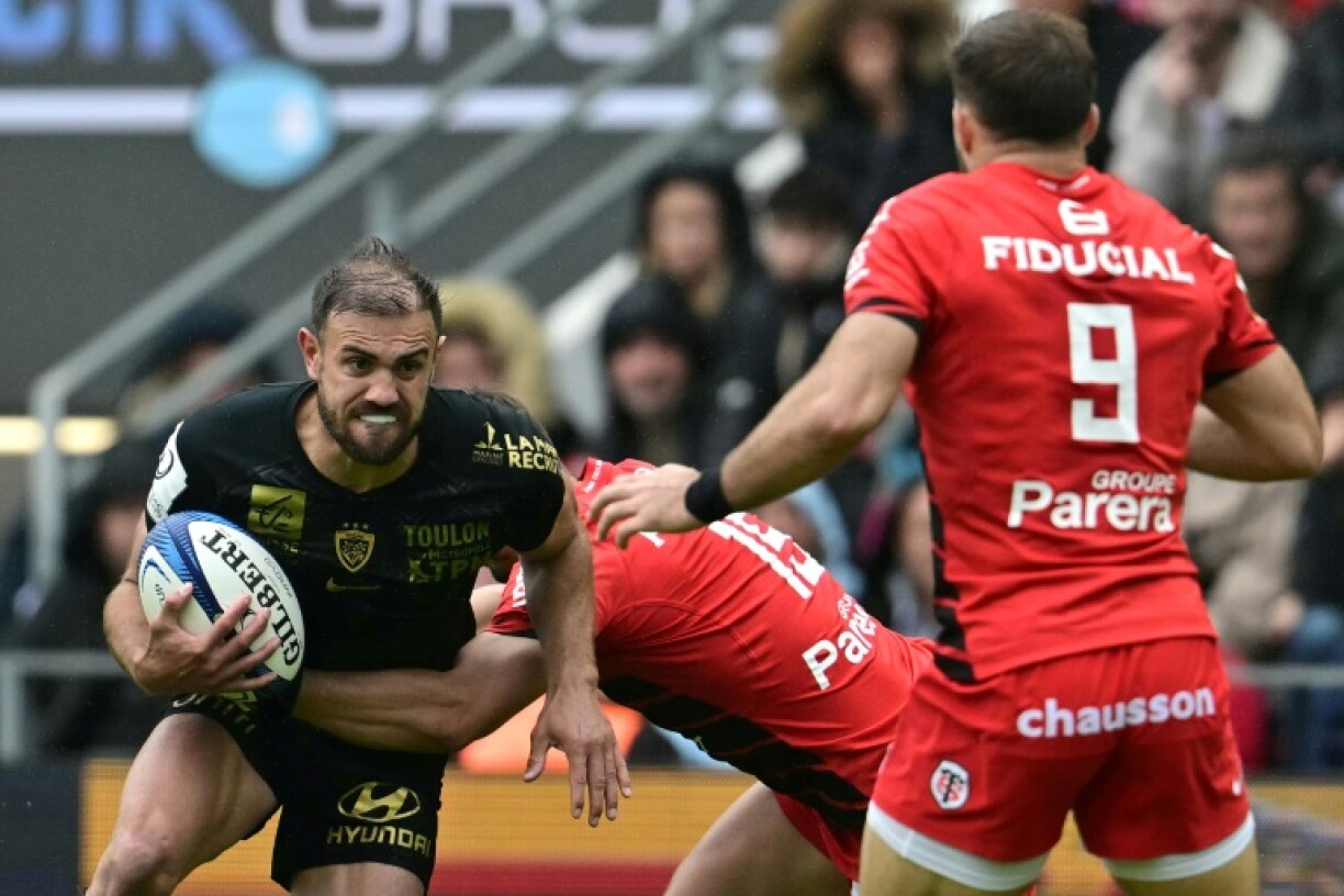 Melvyn Jaminet and Thomas Ramos have both started at full-back for France in the past 12 months