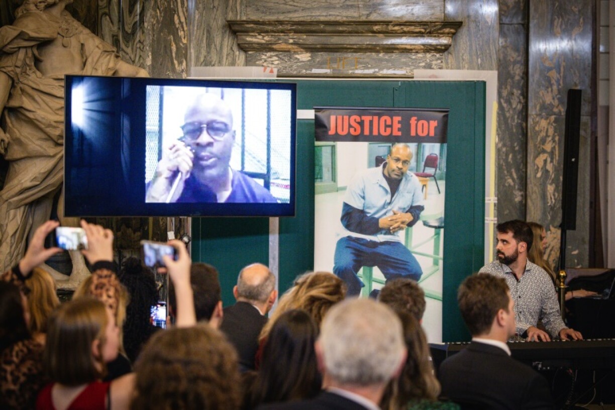 Catalan musician Albert Marques and Keith LaMar, who performs over the phone from a maximum-security prison in Ohio, debuted their new work at a weekend gathering