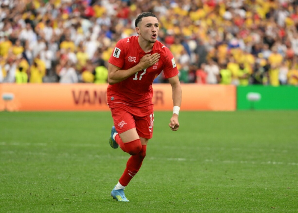 Le Suisse Ruben Vargas après avoir marqué contre la Colombie le tir au but qui a qualifié son équipe en quart de la Coupe du monde, le 7 juillet 2026 à Vancouver