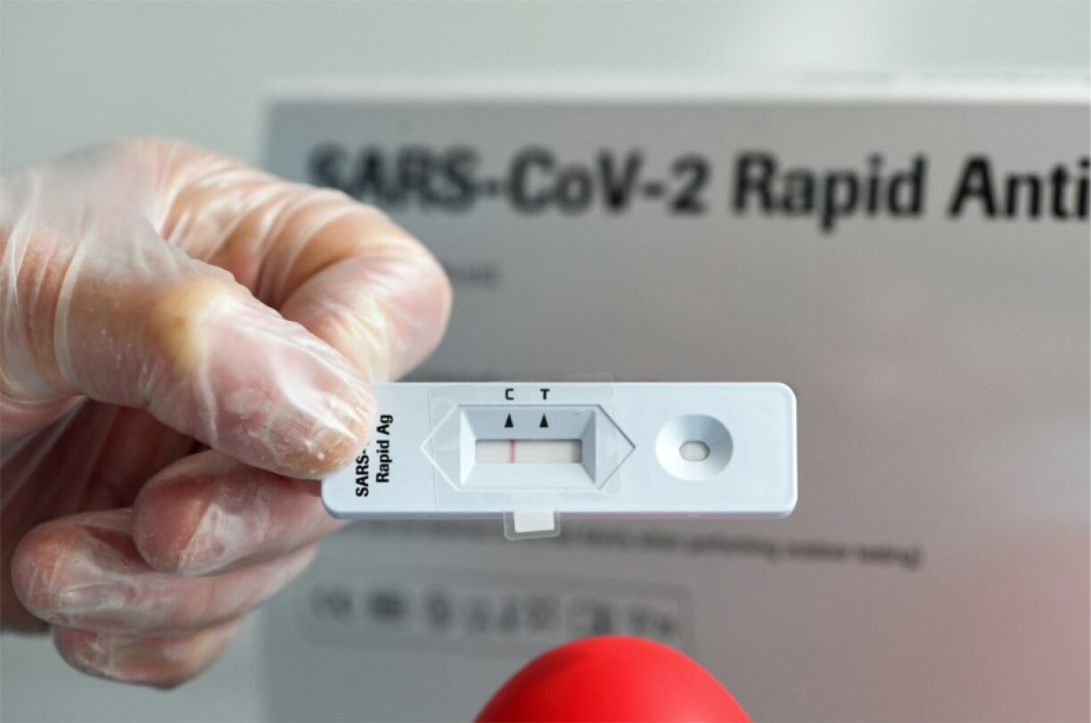 Un exemple de test rapide du coronavirus.