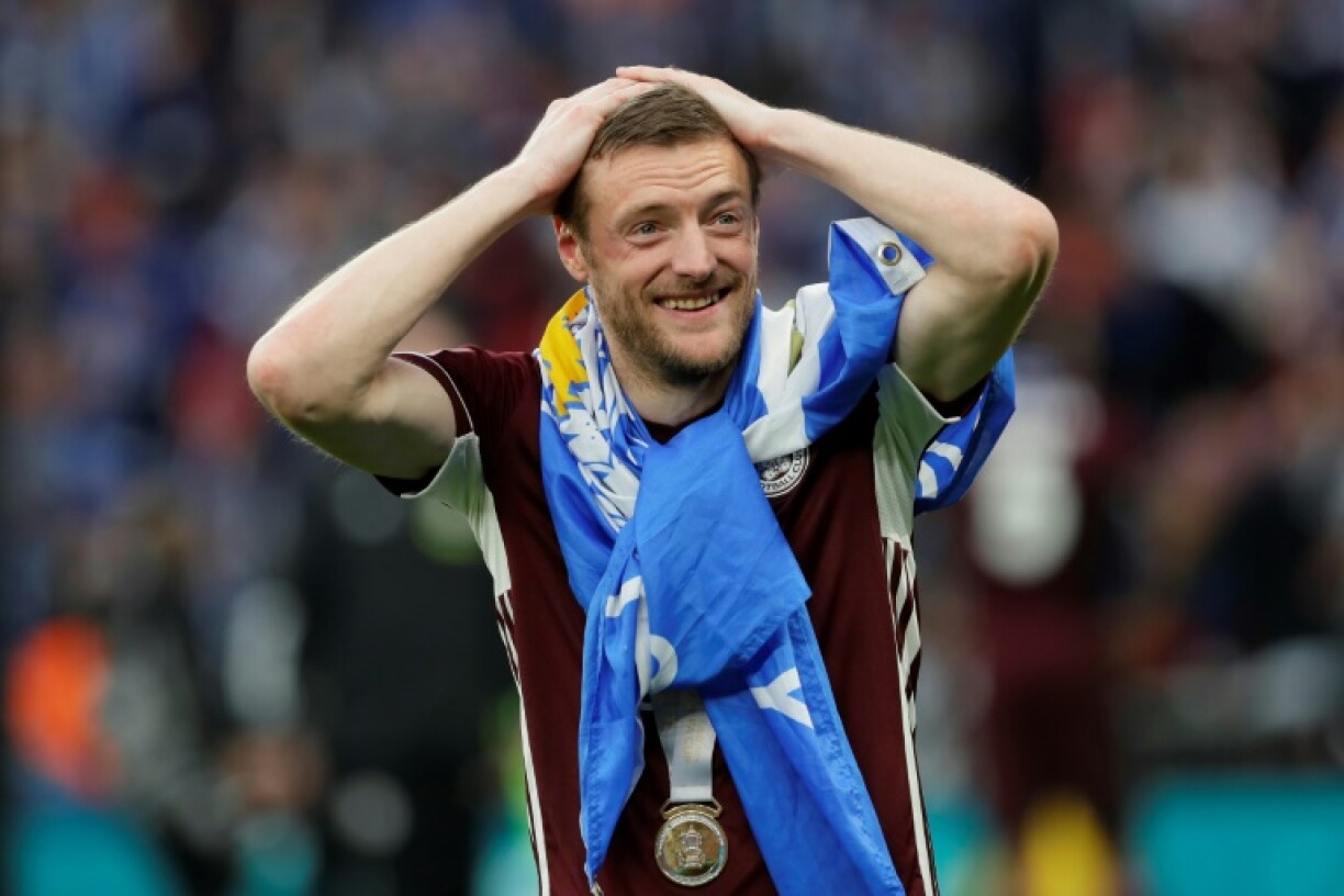 Jamie Vardy celebrates Leicester's FA Cup triumph in 2021