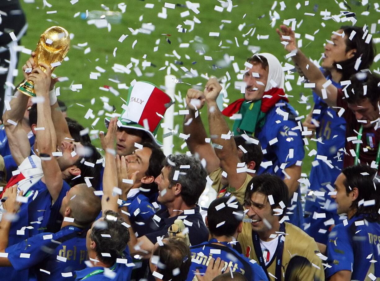 D'Italieener freeë sech iwwert hire véierte WM-Titel