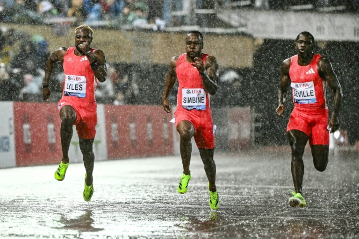 (From L) American Noah Lyles, South Africa's Akani Simbine and Jamaica's Oblique Seville compete in the men's 100m at the Lausanne Diamond League
