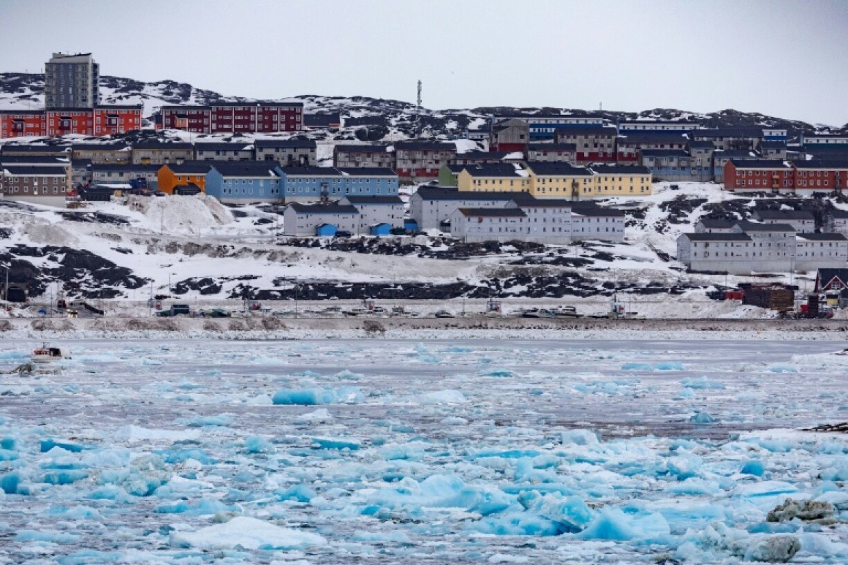 France's foreign minister has arrived in Greenland to express his nation's