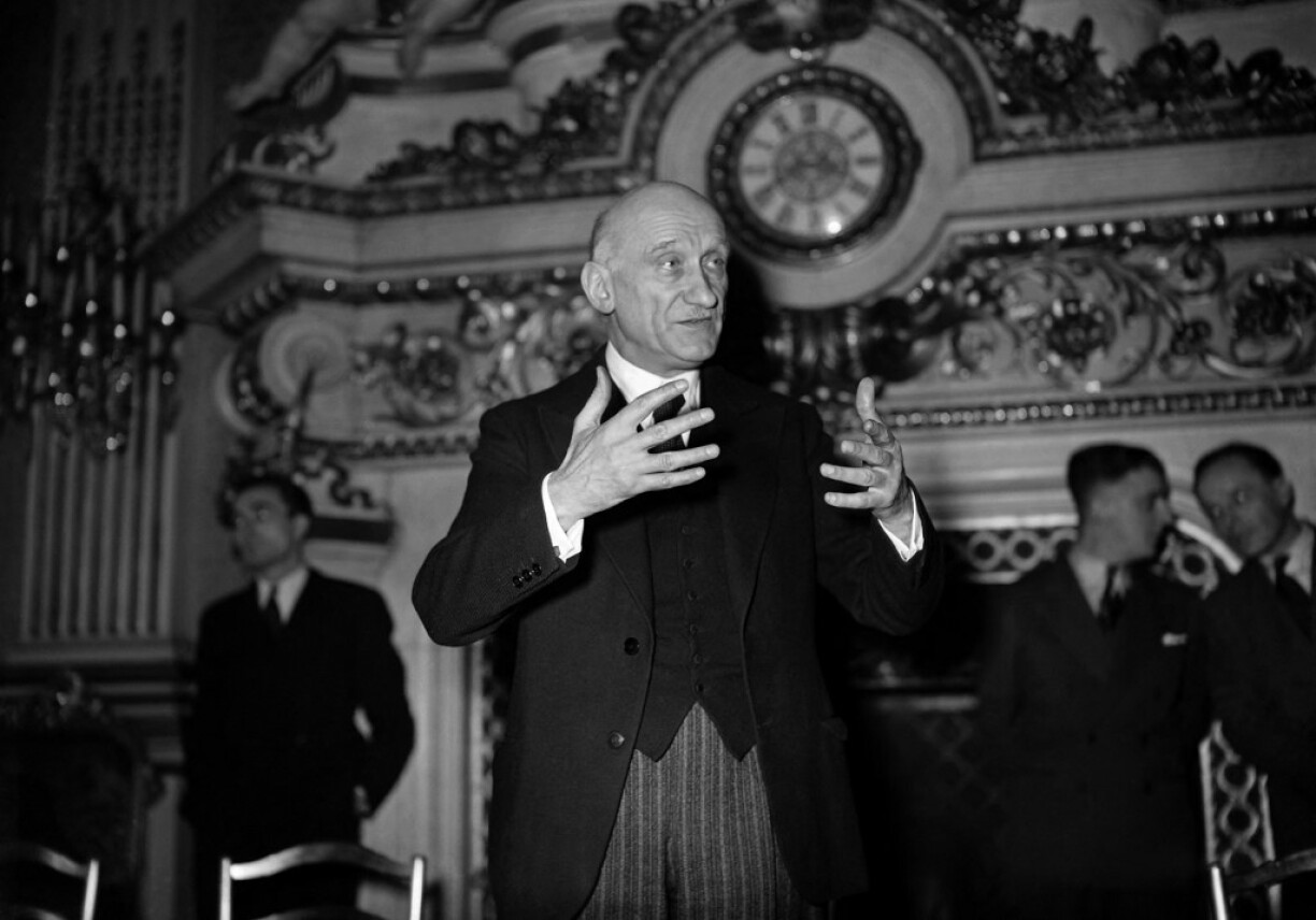 Robert Schuman en 1949, lorsqu'il était ministre des Affaires étrangères en France.