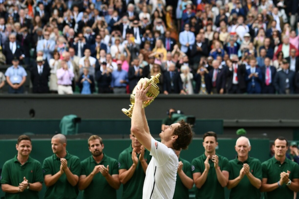 Andy Murray is set to be honoured with a statue at Wimbledon