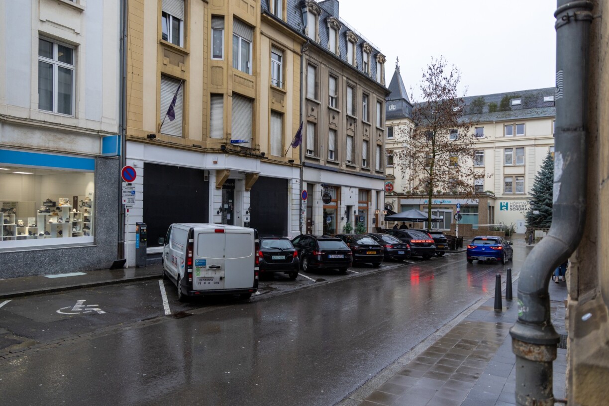 Dräi Persoune goufe beim Tëschefall an der Rue Dicks blesséiert.