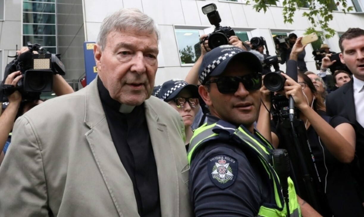 Le cardinal George Pell quitte le tribunal de Melbourne, le 26 février 2019 à en Australie.