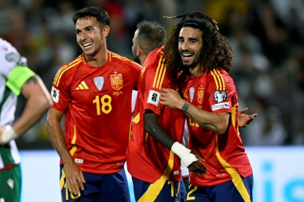 Spain's defender Marc Cucurella and his team-mates celebrate during the 2026 World Cup qualification victory over Bulgaria in Sofia