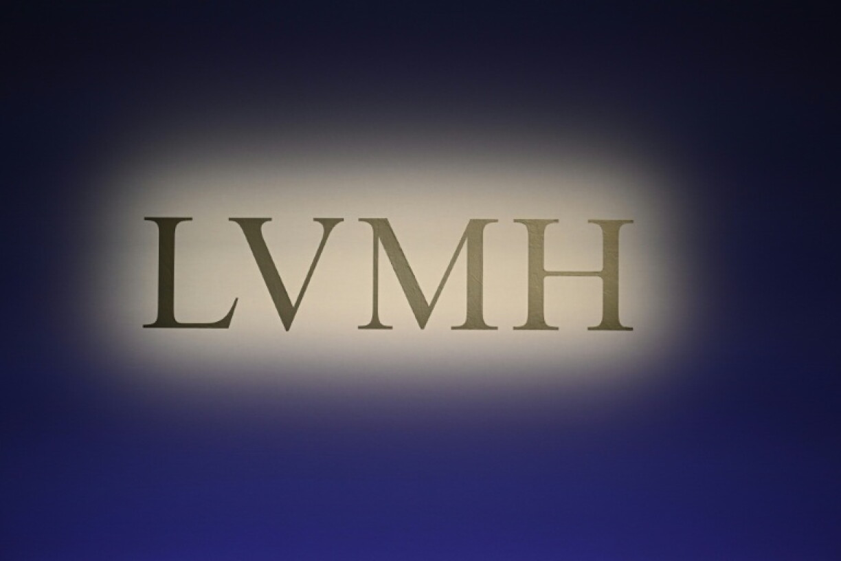 Le logo de LVMH, à Paris, le 26 janvier 2022