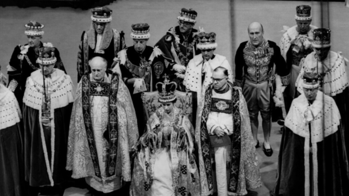 Le couronnement de la reine Elizabeth II, le 2 juin 1953 à l'abbaye de Westminster, à Londres