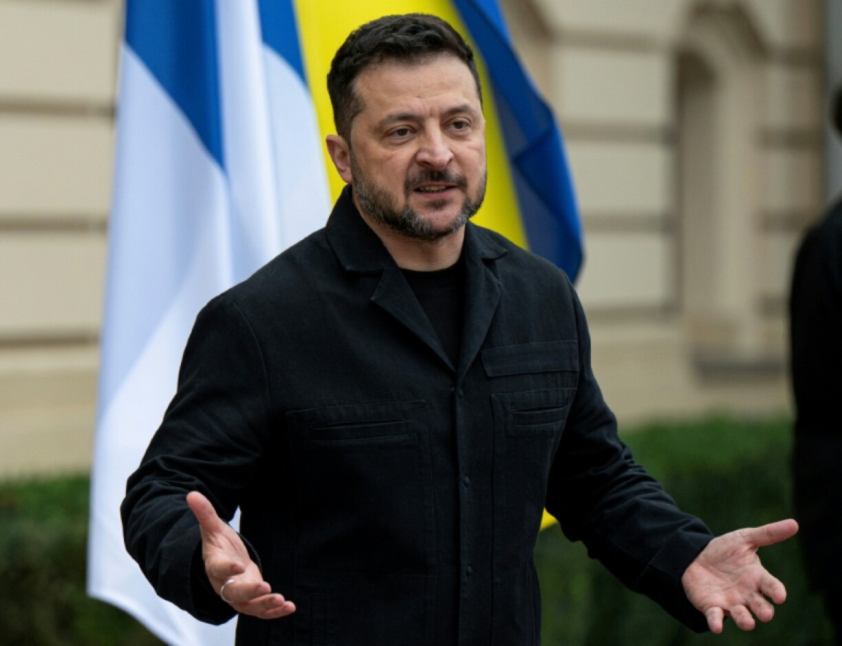 Ukraine's President Volodymyr Zelensky said the Starshield system was still not working properly