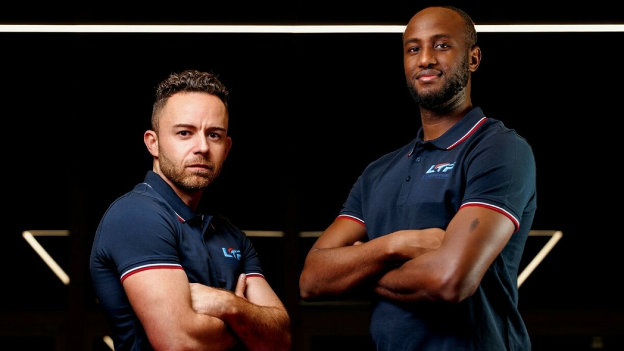 Lénks de Boris Winkler, riets de Yassine Trabelsi.