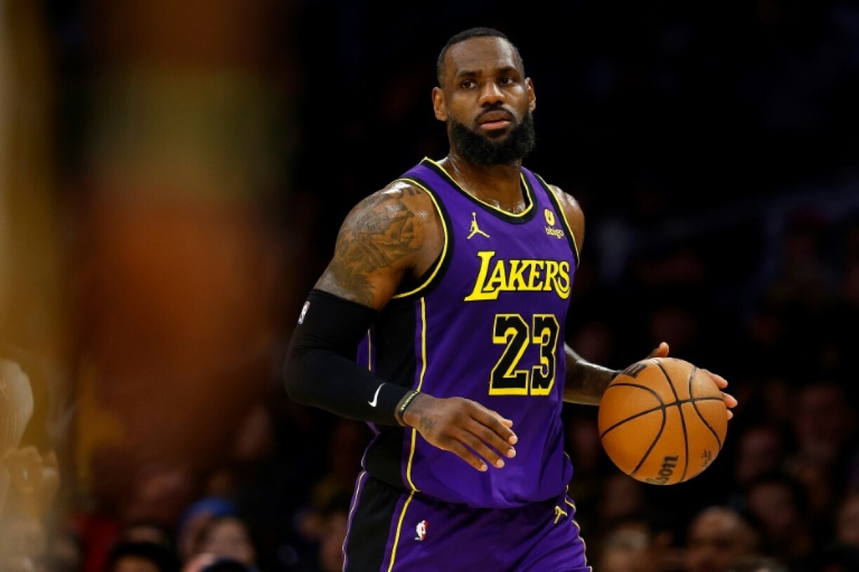 LeBron James, le 9 février 2024 à Los Angeles lors d'un match contre les New Orleans Pelicans