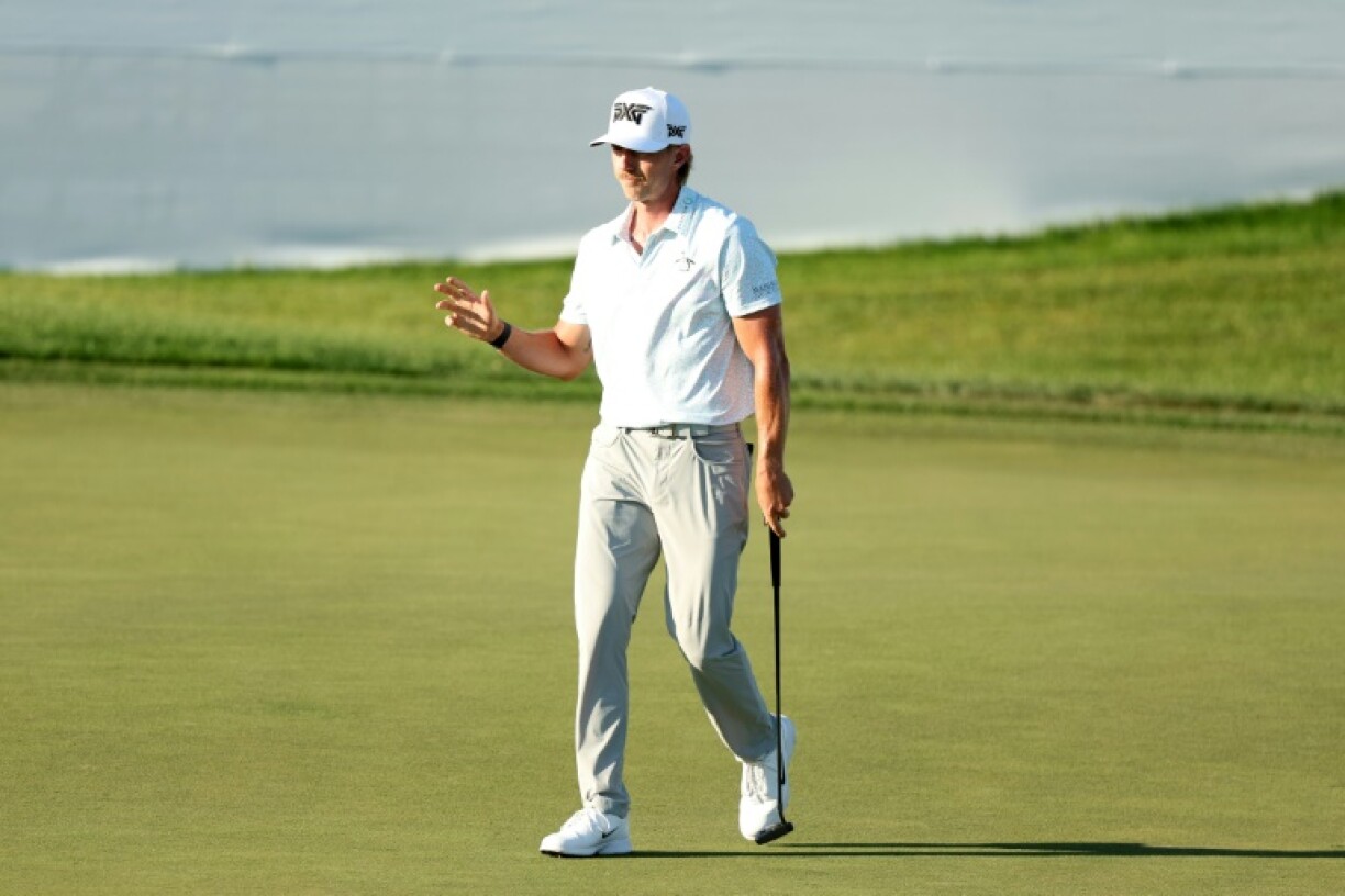 Jake Knapp holds a one shot lead heading into the weekend at the Cognizant Classic at Palm Beach Gardens