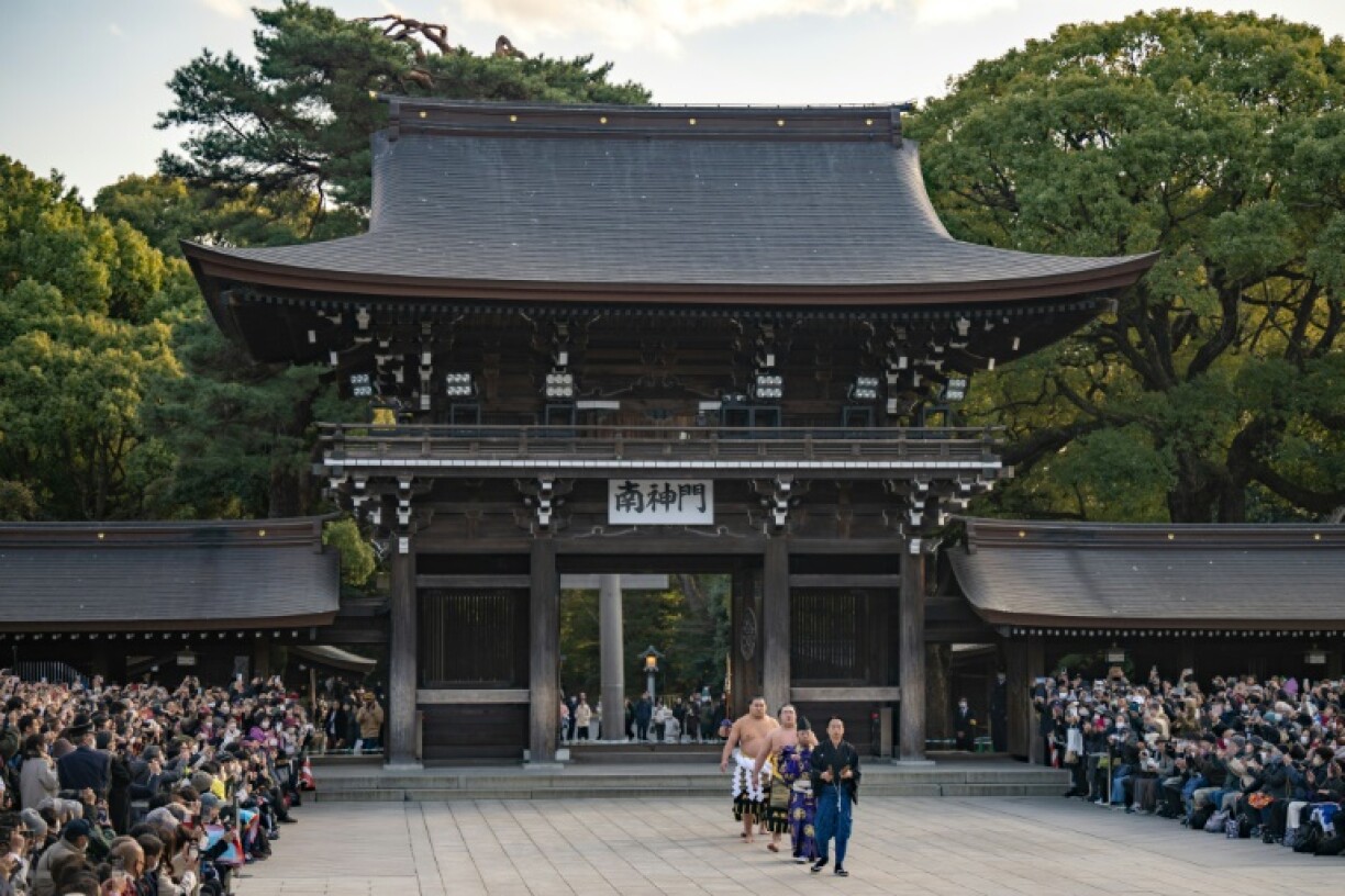 Around 3,500 fans turned out on a sunny January afternoon to catch a glimpse of Hoshoryu as he took part in a ceremony at Tokyo's Meiji Shrine