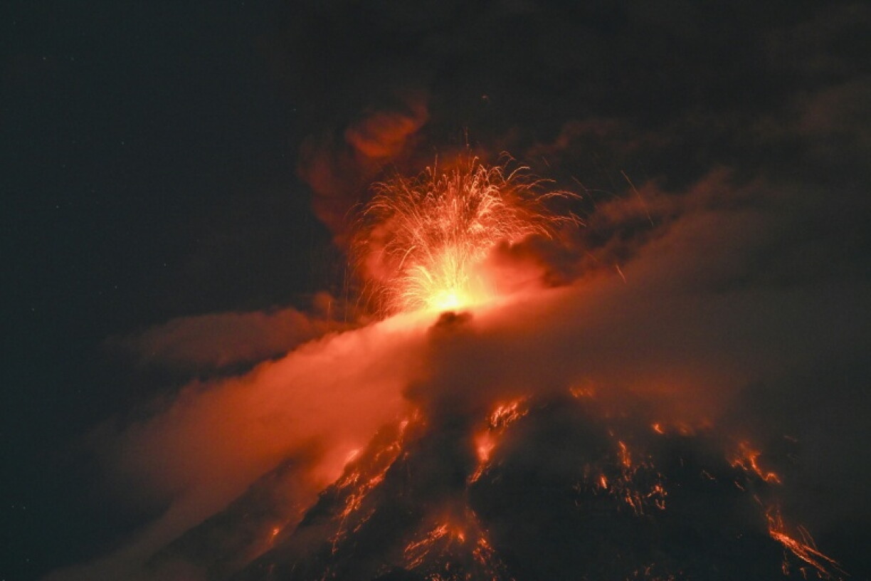 Le volcan Fuego est entré en éruption le 3 août 2026 au sud-ouest de Guatemala City