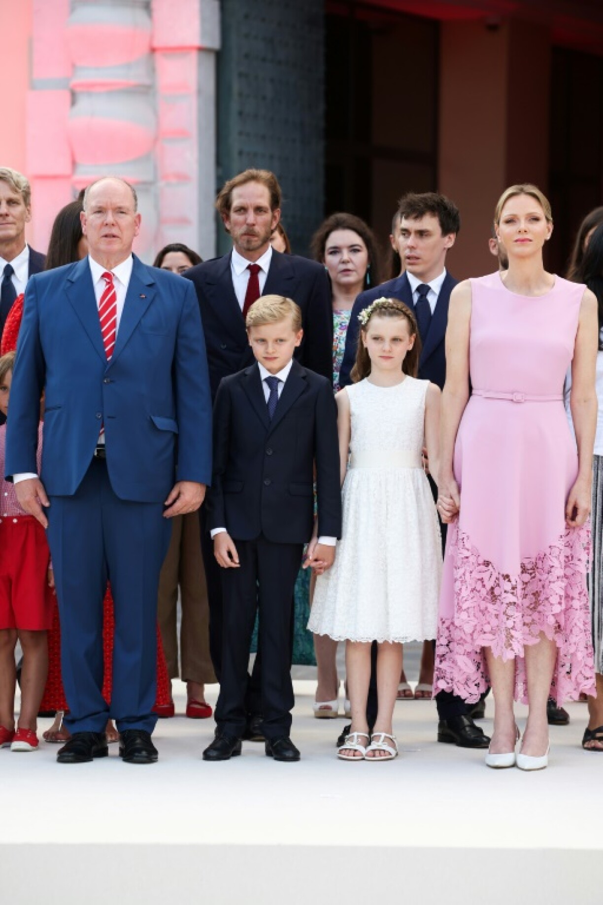 Photo de famille pour les 20 ans de règne d'Albert II à Monaco, le 19 juillet 2025