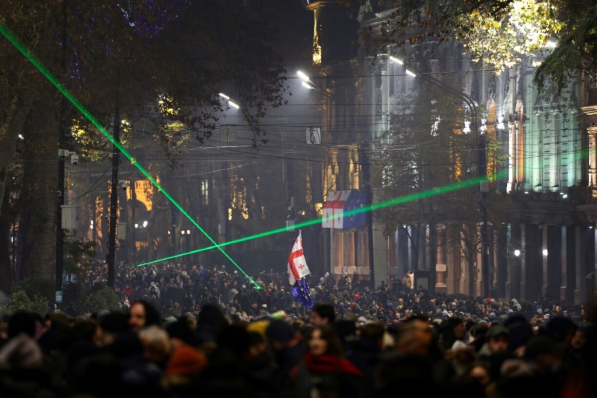 Protesters have demanded fresh elections and a return to European integration