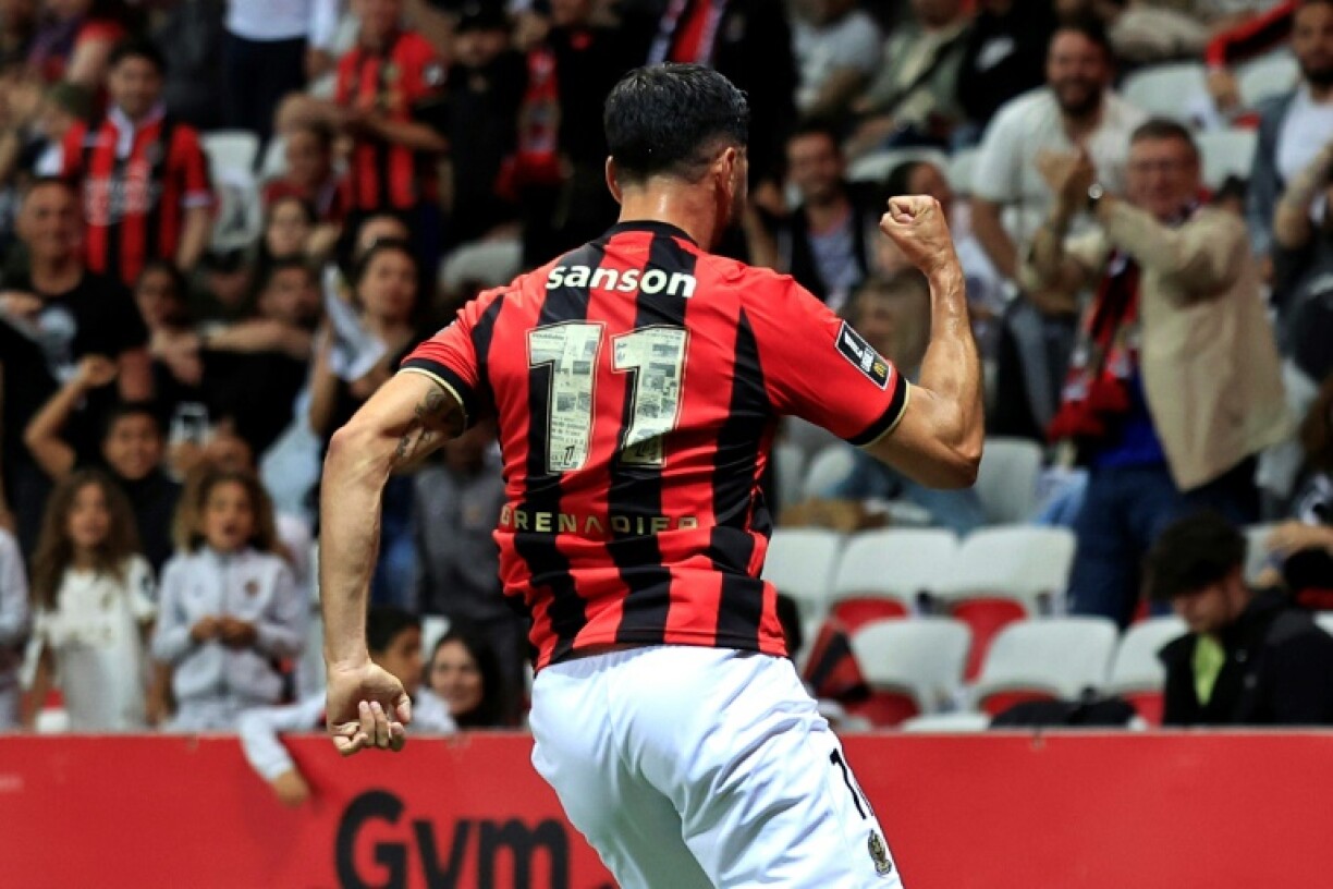 Morgan Sanson celebrates his winner for Nice