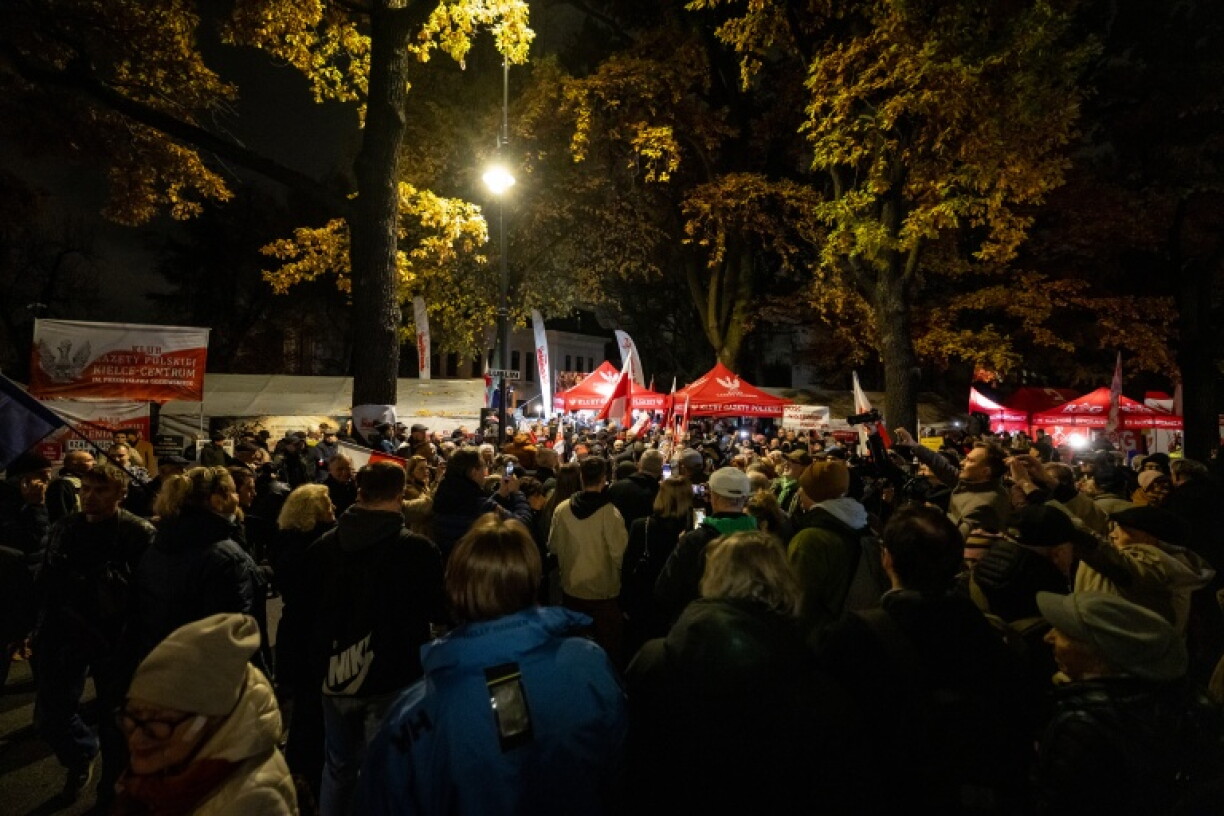 Poland's Constitutional Court has become the latest battleground between the country's centrist parties and its nationalist right wing