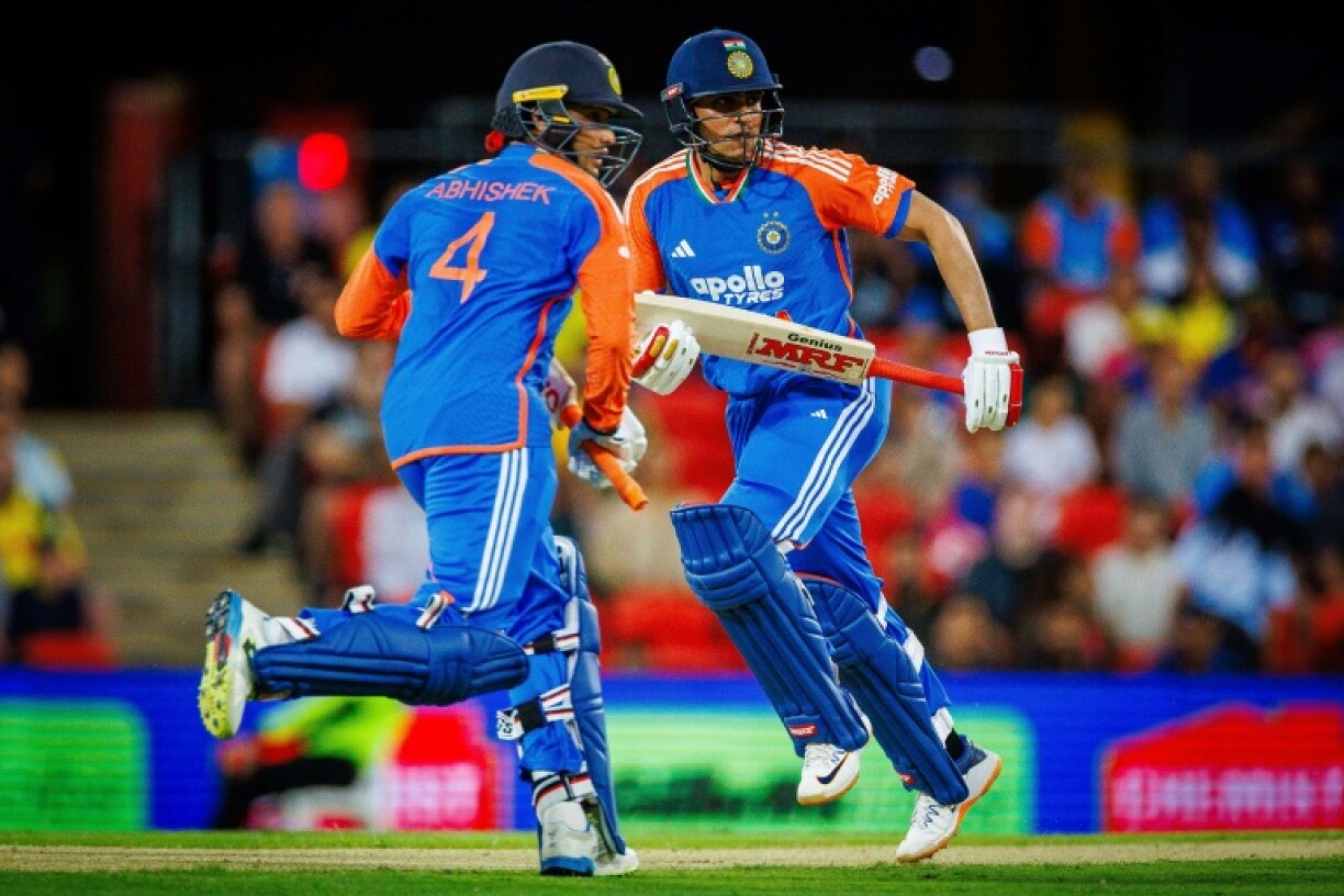 India defeated Australia by 48 runs on the Gold Coast to take a 2-1 lead in their T20 series