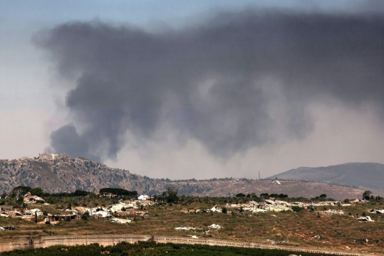 Cette photo a été prise près de la frontière israélo-libanaise, le 17 juin 2026, et montre le chateau médiéval de Beaufort, dans le sud du Liban, appelé Qalaat al-Shaqif, pris par les Israéliens le mois dernier.