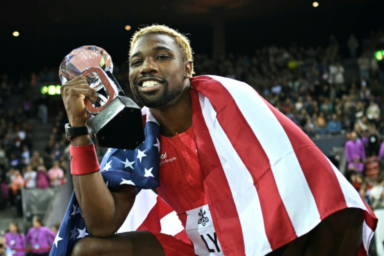 US Noah Lyles celebrates after winning the 200m at the Zurich Diamond League finals