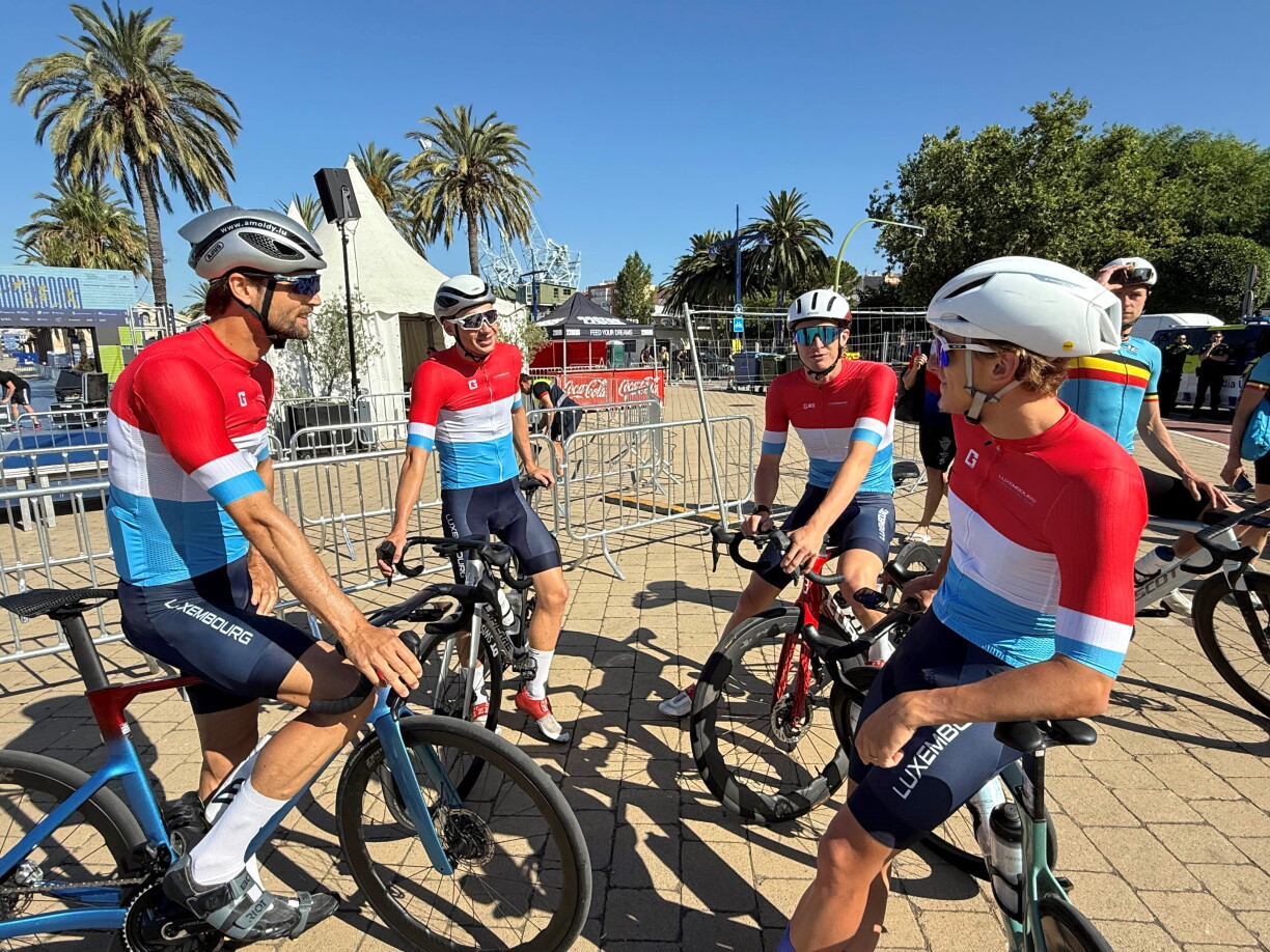 D'FLTRI-Hären op der Triathlon-EM