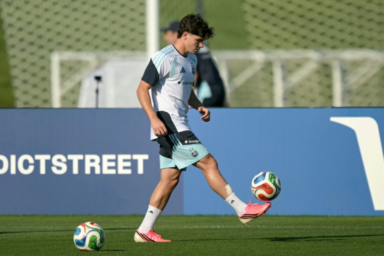 L'attaquant argentin Julian Alvarez lors d'un entraînement de l'équipe nationale pendant le Mondial-2026, le 24 juin 2026 à Kansas City