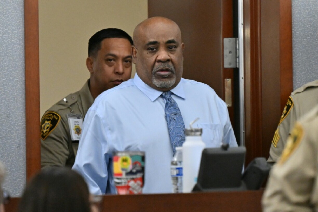 Duane "Keffe D" Davis arrive dans un tribunal de Las Vegas, le 10 août 2026, pour le premier jour de son procès en lien avec le meurtre en 1996 du rappeur star Tupac Shakur