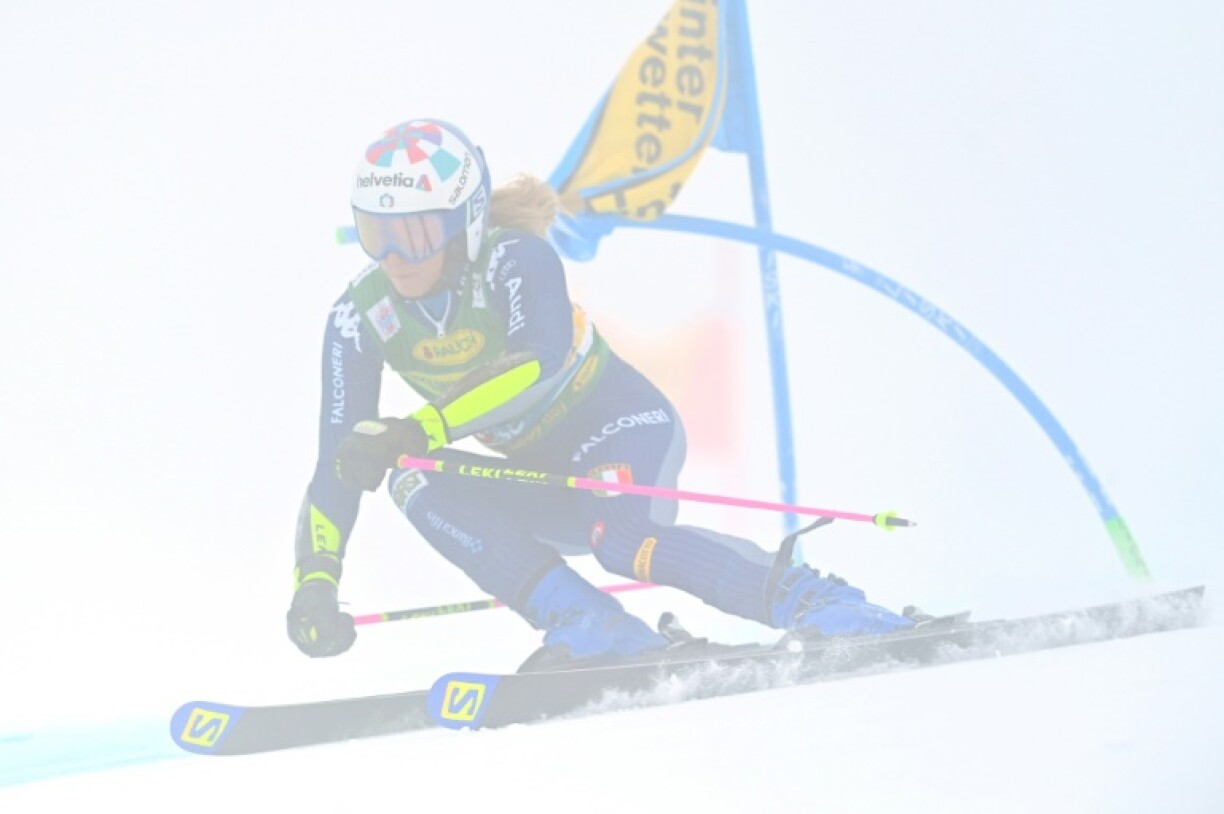 L'Italienne Marta Bassino lors de la première manche du slalom géant de Sölden, première étape de la Coupe du monde, le 17 octobre 2020 en Autriche