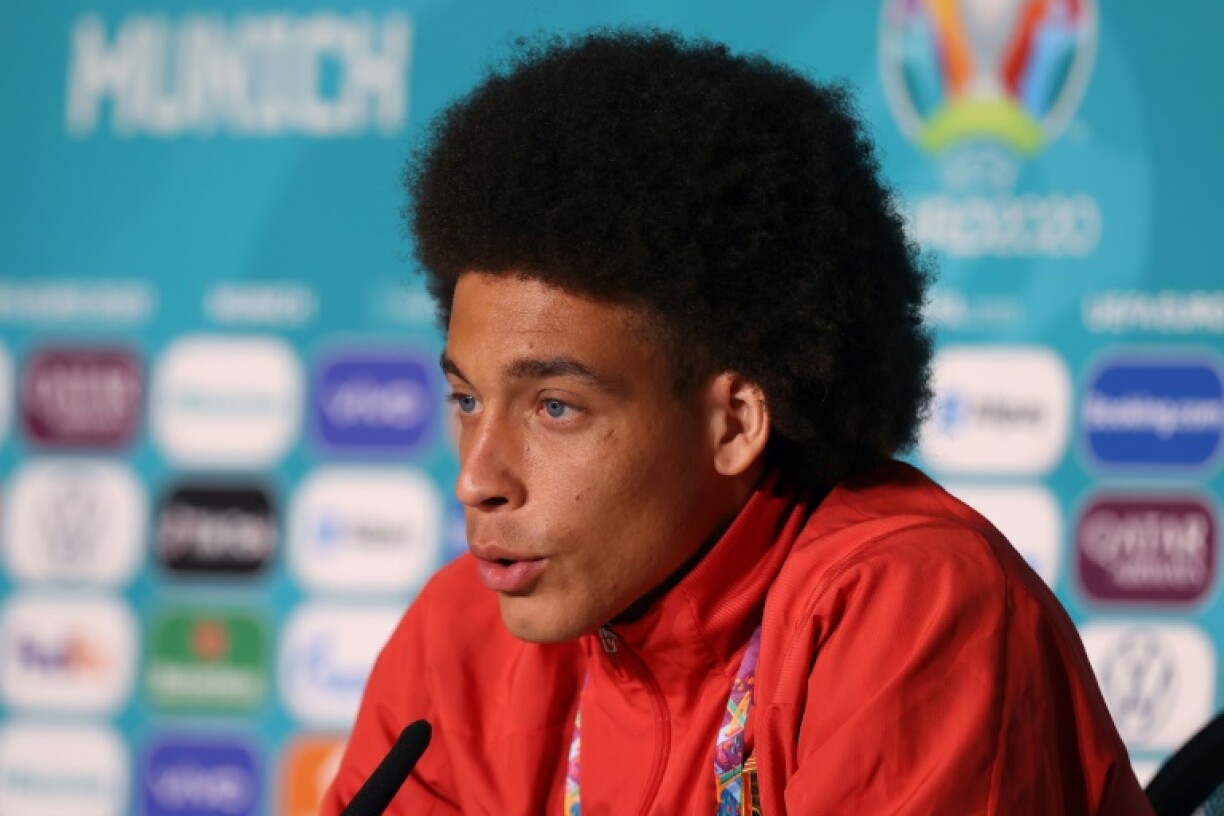 Le milieu de terrain belge Axel Witsel le 1er juillet 2021 lors d'une conférence de presse à Munich (Allemagne)