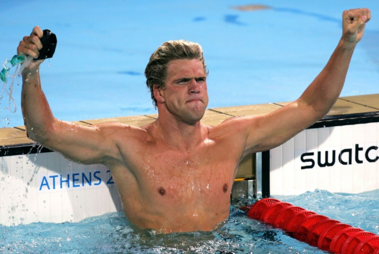 US Olympic champion Gary Hall lost his medals in the fire nthat razed his home