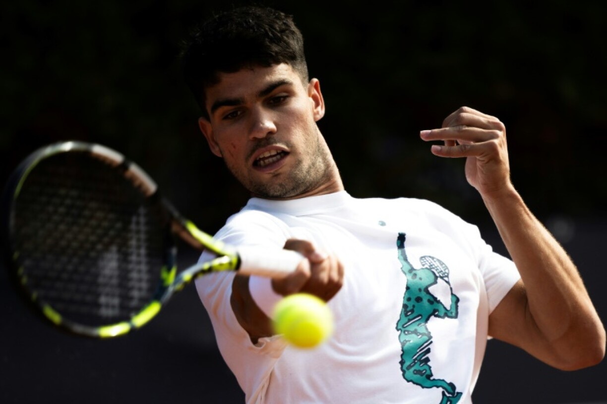 Carlos Alcaraz enjoyed a practice hit with world number two Alexander Zverev ahead of his opening match at the Italian Open