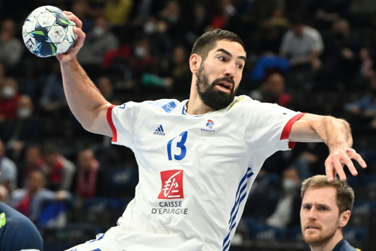 Les Bleus de Nikola Karabatic, ici à l'attaque lors de l'Euro à Budapest le 28 janvier 2022, a surclassé l'Espagne en match amical
