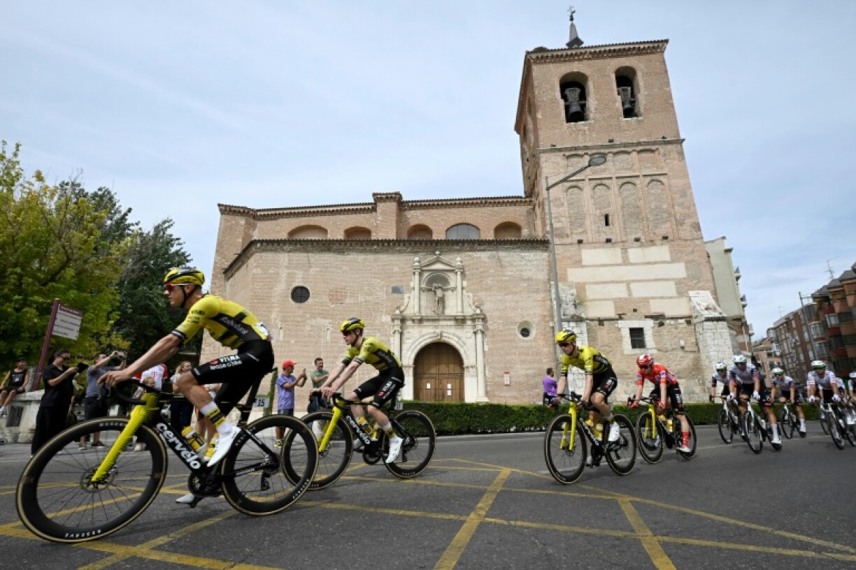 Team Visma-Lease a bike's Danish rider Jonas Vingegaard extended his lead by four seconds with an intermediate sprint bonus