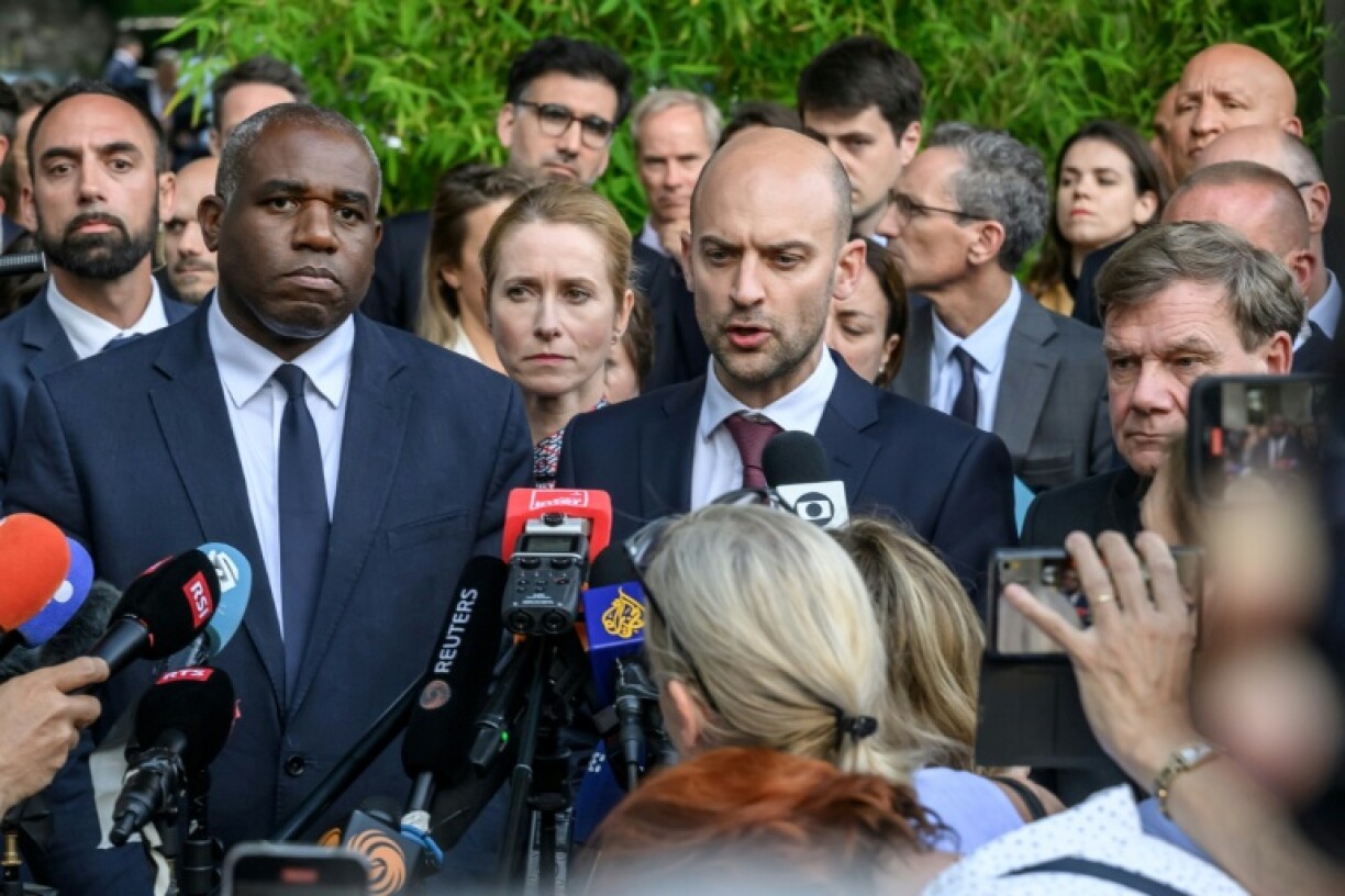 The three ministers said Iran was in clear violation of obligations curbing its nuclear programme