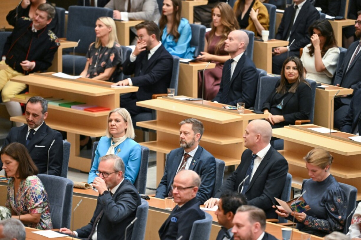 Parliament is expected to reject Social Democratic Party leader Magdalena Andersson as prime minister