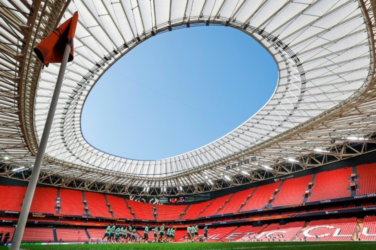 Tottenham players train at the San Mames stadium in Bilbao, on the eve of the Europa League final