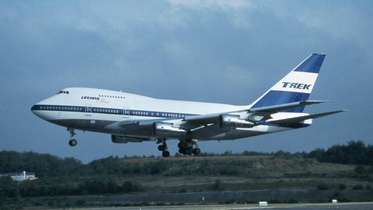 A Trek Airways Boeing 747SP landing in Findel in 1993.