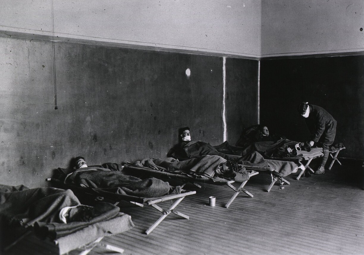 Patients suffering from the Spanish Flu in the US Army Field Hospital in Luxembourg.