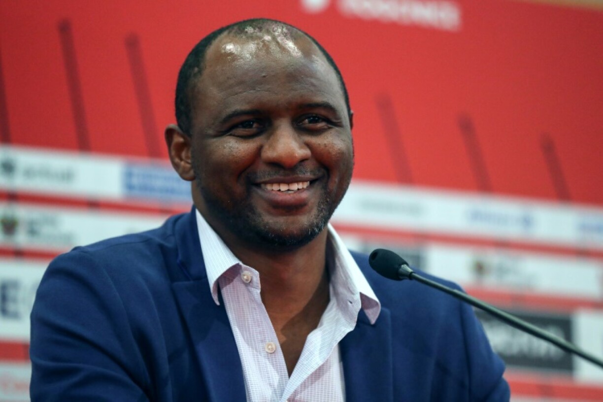 Le Français Patrick Vieira, alors entraîneur de Nice, en conférence de presse à Nice, le 15 juin 2020