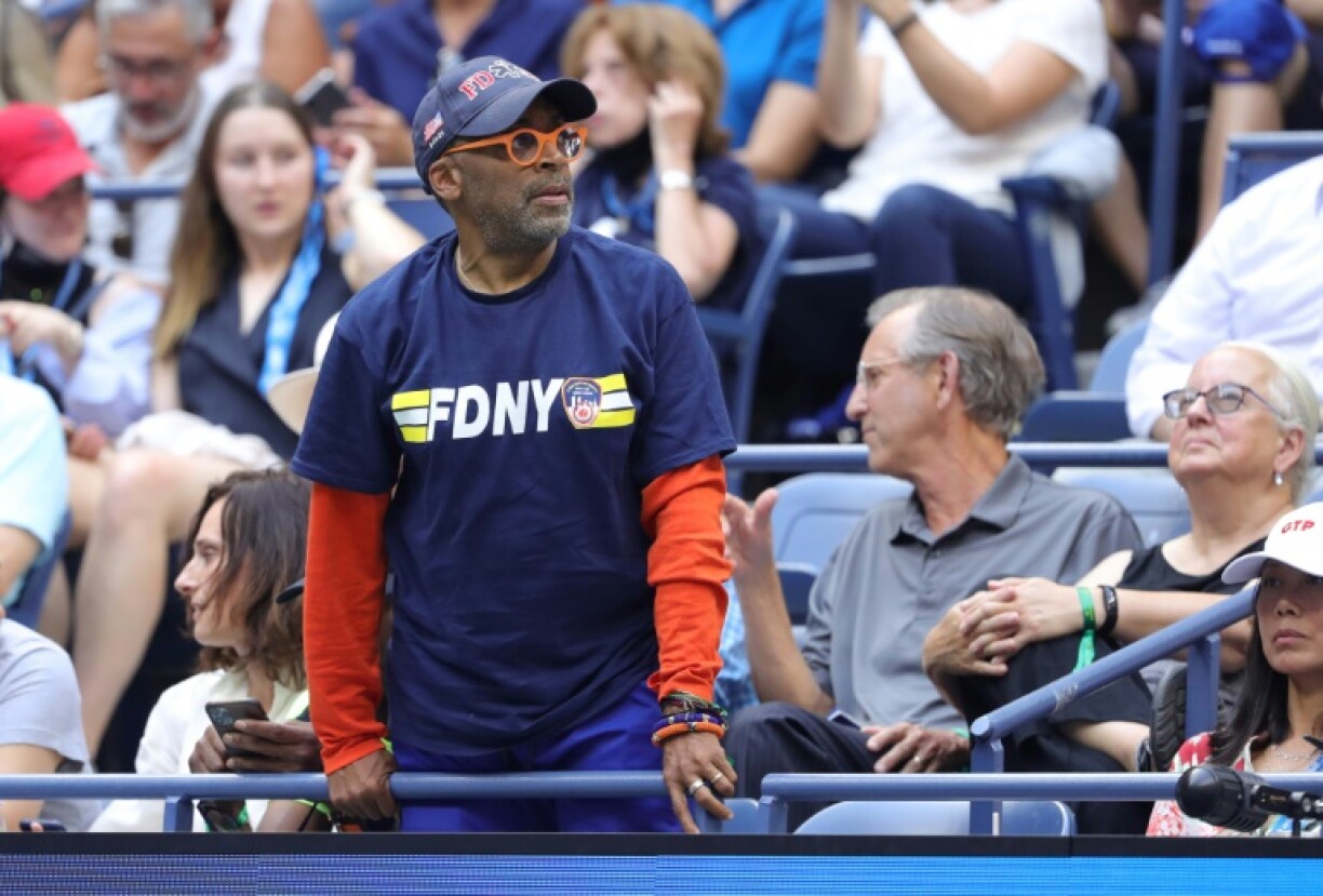 Le réalisateur Spike Lee pendant la finale de l'US Open le 12 septembre 2021 à New York